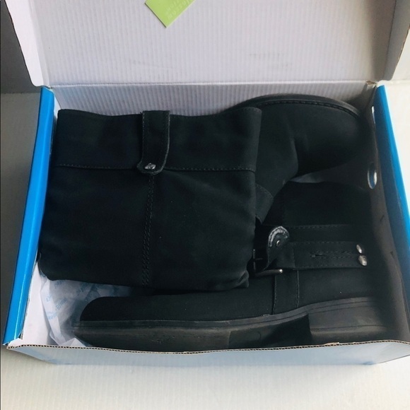 DE BLOSSOM, BLACK BOOTS, size 8 1/2 - Picture 4 of 9